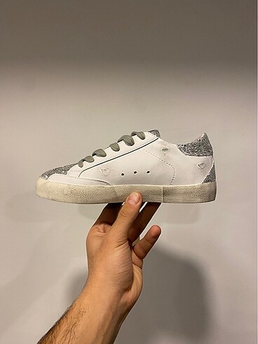 38 Beden beyaz Renk Golden Goose
