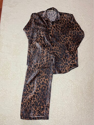 SATEN LEOPAR TAKIM