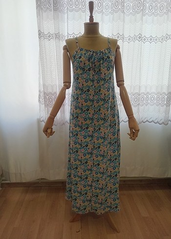 Uzun Askılı Elbise