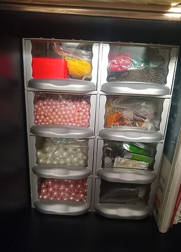 Boncuk organizer stant içi boş gönderilecektir