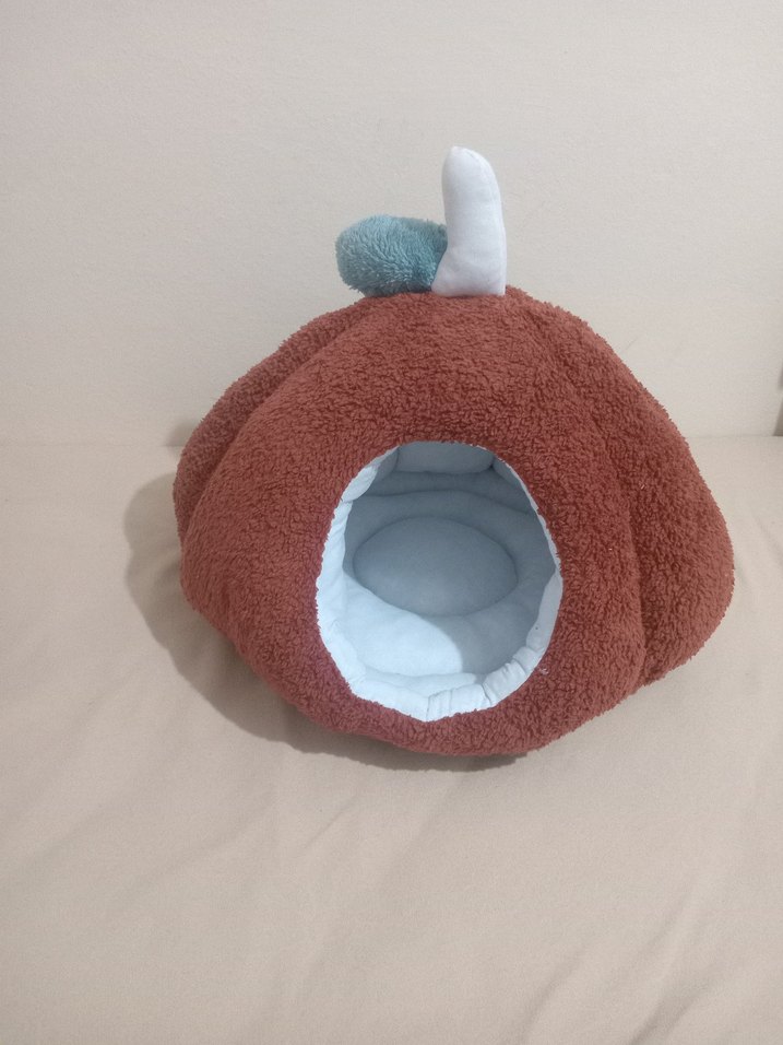 Kahverengi Peluş Kedi Yuvası - Görsel 3