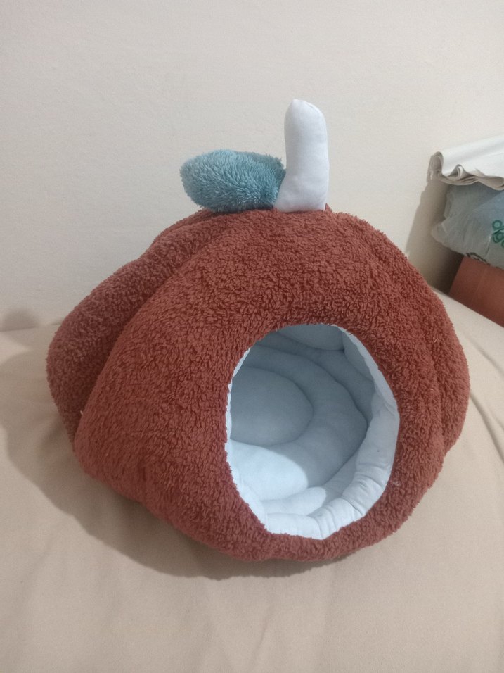 Kahverengi Peluş Kedi Yuvası - Görsel 2