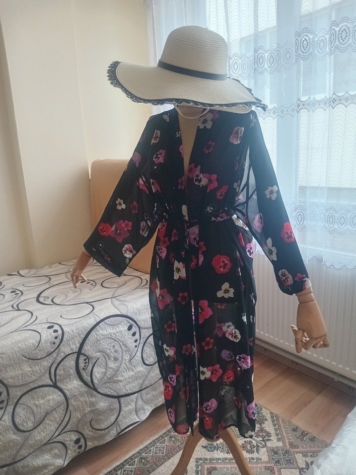Çiçek Desenli Uzun Bohem kimono - Görsel 4