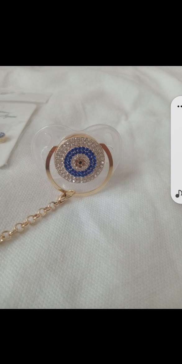 Zincir Detaylı Taş İşlemeli Emzik ve Bebek Broş - Görsel 3