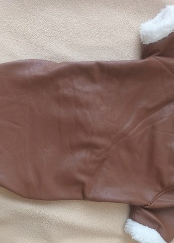 Kahverengi Kürklü Suni Deri Sokak Tarzı Köpek Kıyafeti - Görsel 4