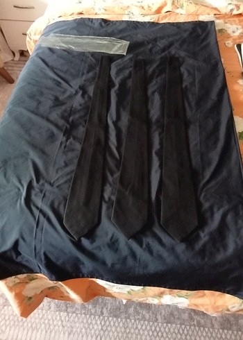 siyah üç adet kravat Gotik Tarz - Görsel 2