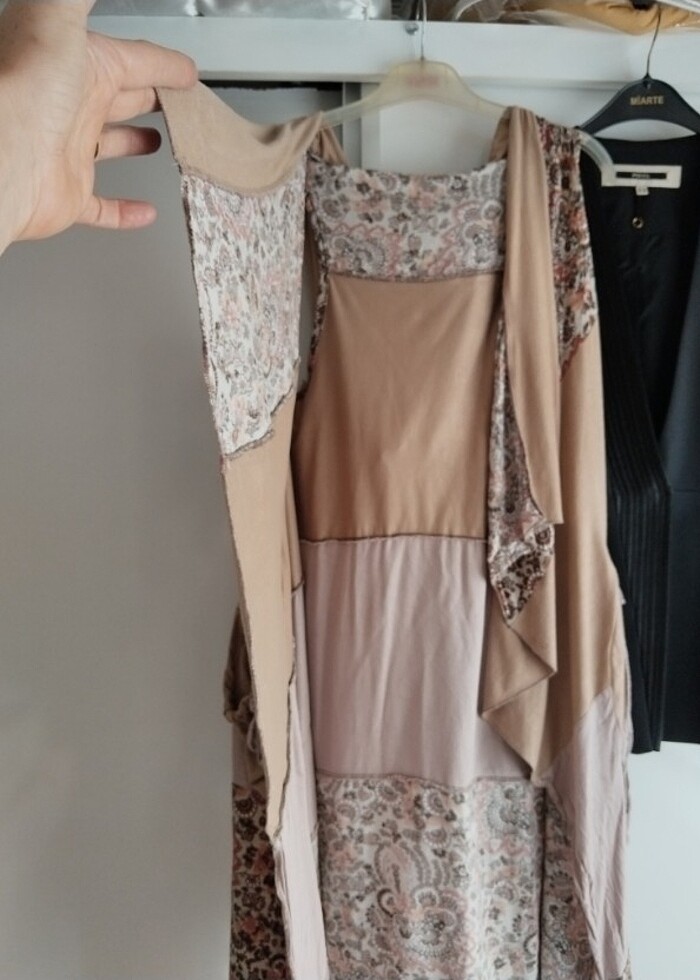 Kapüşonlu Tasarım uzun yelek  - Görsel 4