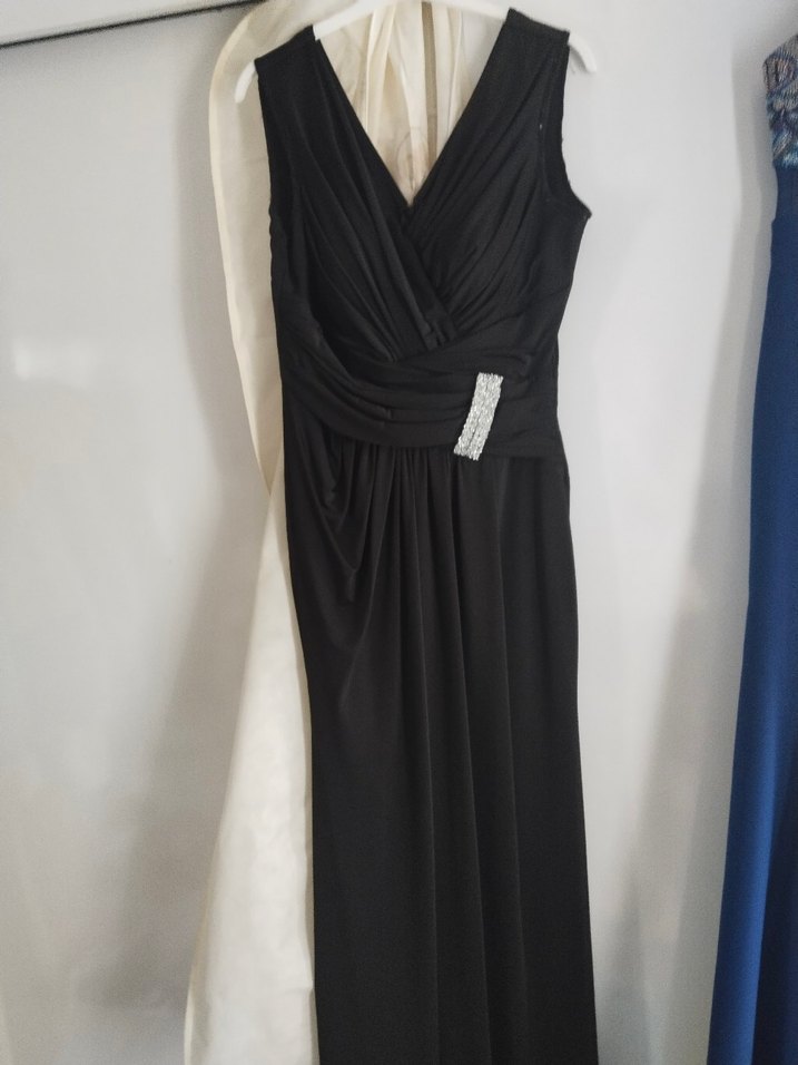 Siyah Drapeli V Yaka Uzun Abiye Elbise - Görsel 2