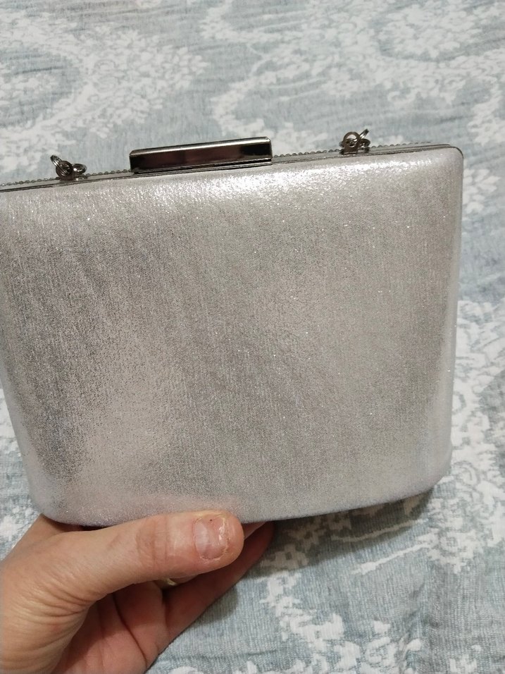 Diger Gri Parlak Kadın Portföy Çanta - Görsel 2