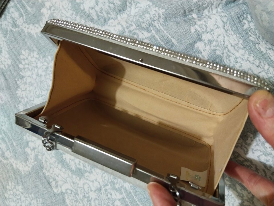 Diger Gri Parlak Kadın Portföy Çanta - Görsel 4