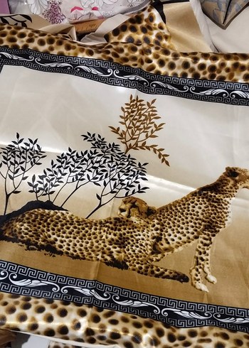 Leopar Desenli Parlak Kahverengi Nevresim Takımı