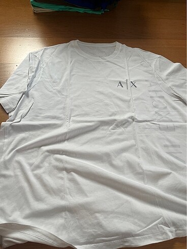 Armani eschange tshirt