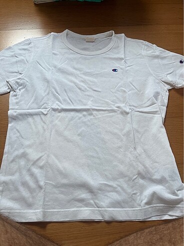 Champion t shirt