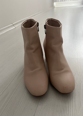 Bej Kadın Topuklu Bot - Görsel 3