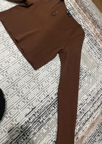 V Yaka Kahverengi Midi Kadın Bluz - Görsel 3