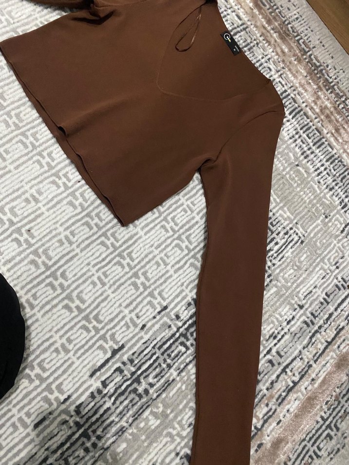 V Yaka Kahverengi Midi Kadın Bluz - Görsel 3