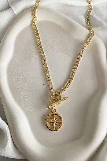 Zara Gold zincir kolye