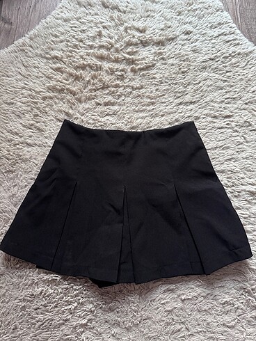 Bershka Babushka Pileli Şort Etek