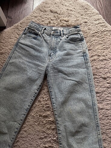 32 Beden mavi Renk Pull And Bear Jean
