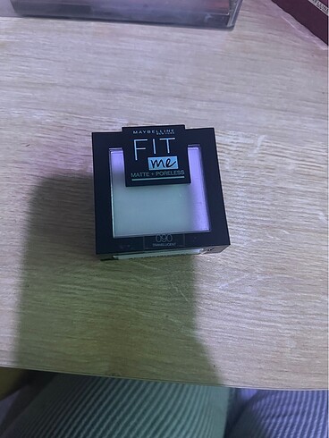 Maybelline fit me transparan pudra