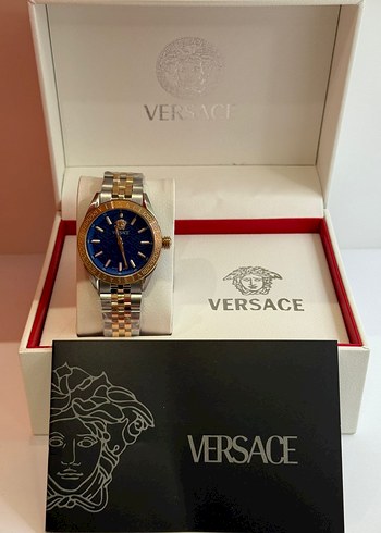 Versace Altın Renkli Kadın Kol Saati - Görsel 2