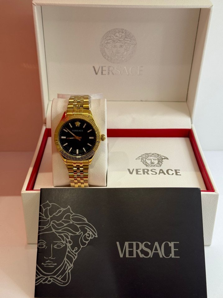 Versace Altın Renkli Kadın Kol Saati - Görsel 5