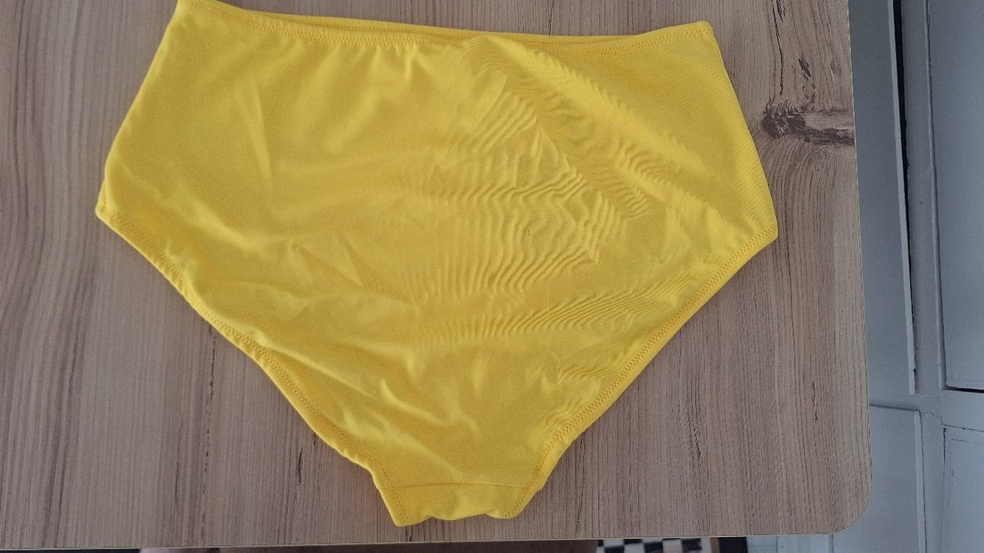 Parlak Sarı Midi Bikini Altı - Görsel 2