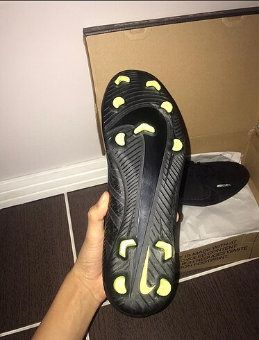 42 Beden Nike Krampon