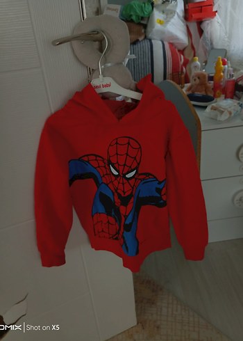Kırmızı Kapüşonlu Erkek Çocuk Sweatshirt - Görsel 2