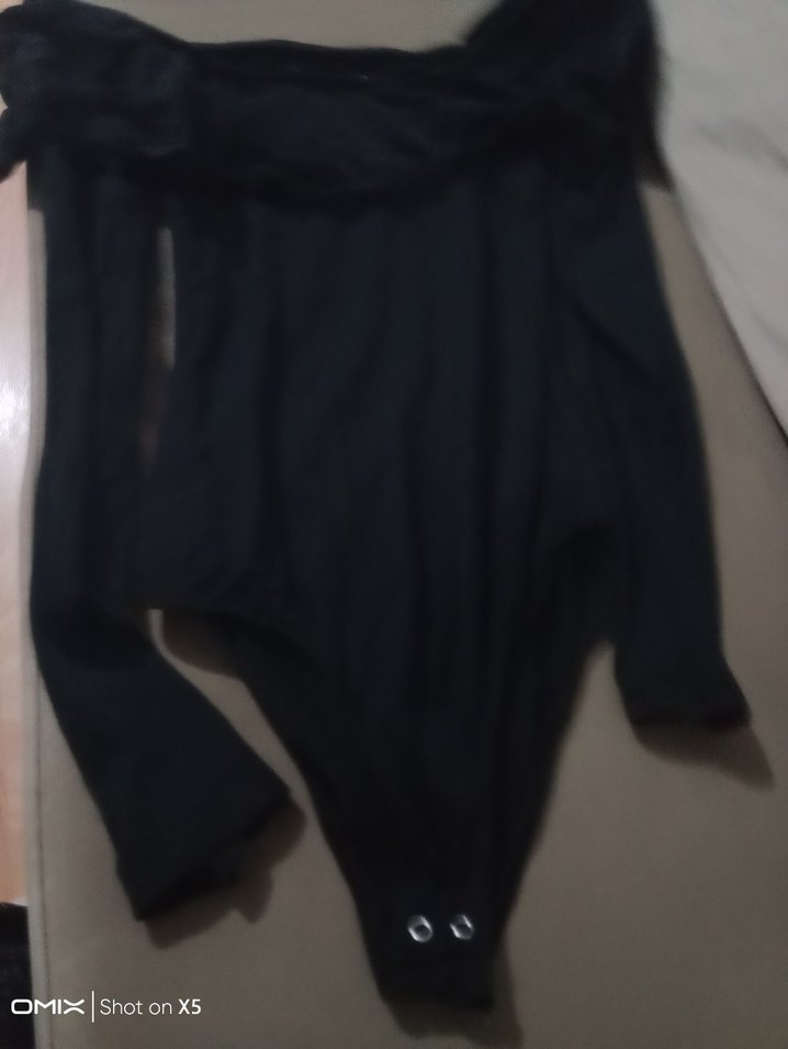 Uzun Kollu Straplez Siyah Gotik Bluz - Görsel 3