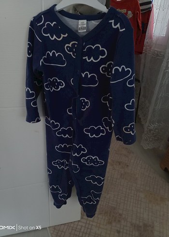 Mavi Bulut Desenli Erkek Bebek Tulum bir buçuk yaşa kadar olur - Görsel 3