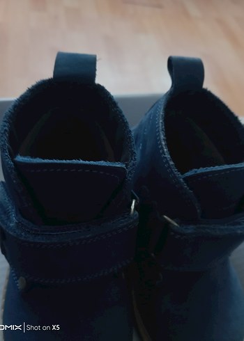 Erkek Çocuk Lacivert Süet Tokalı Bot - Görsel 2