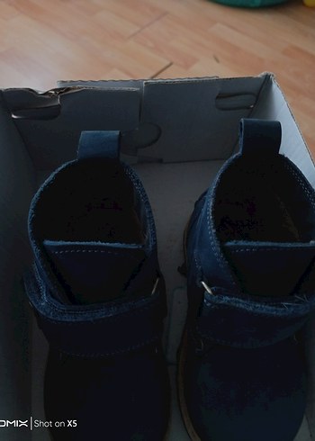 Erkek Çocuk Lacivert Süet Tokalı Bot - Görsel 3