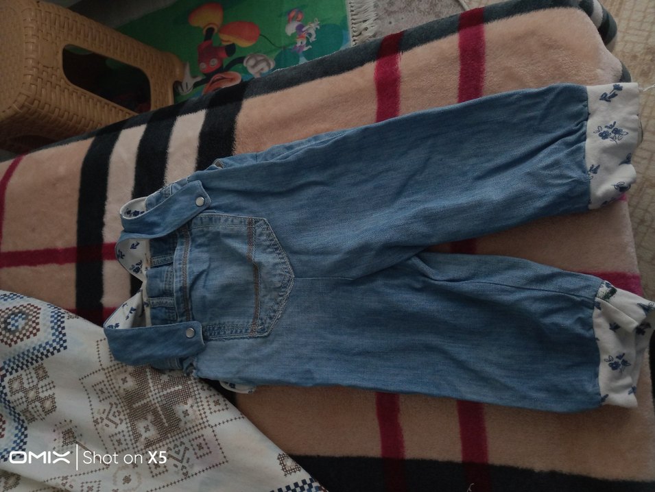 Kızlar ve erkekler için Mavi Denim Bol Kesim Salopet - Görsel 4