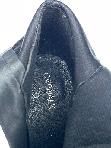 39 Beden siyah Renk Catwalk Junkie Çizme %70 İndirimli.