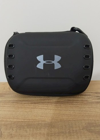 JBL Under Armour Kablosuz Spor Kulaklık Siyah - Görsel 2