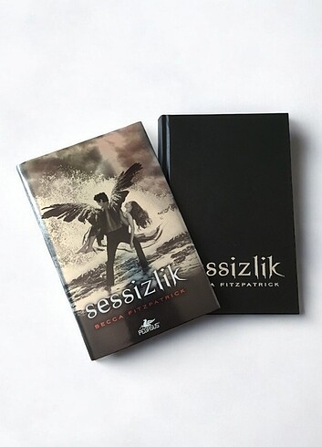  Beden Renk FISILTI ÇIĞLIK SESSİZLİK FİNAL - HUSH HUSH SERİSİ CİLTLİ 4 KİTAP