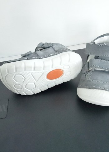 ilkadim ayakkabısi - Görsel 2