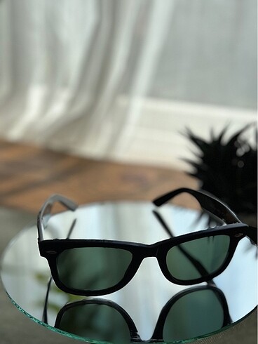  Beden siyah Renk Rayban 2140