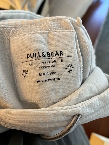 xl Beden Pull&Bear beyaz sweatshirt
