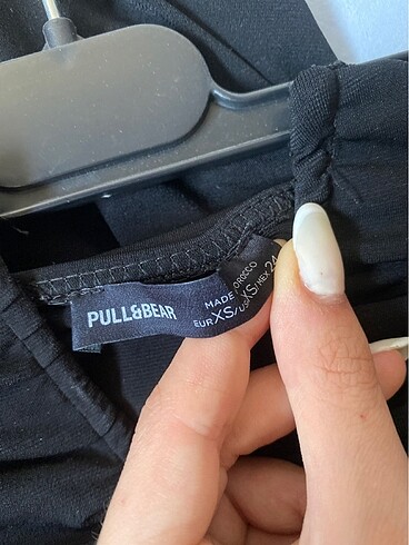 xs Beden siyah Renk Pull bear xs elbise az giyildi