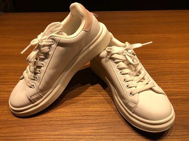 Pull & Bear Beyaz Sneaker Kadın Ayakkabı