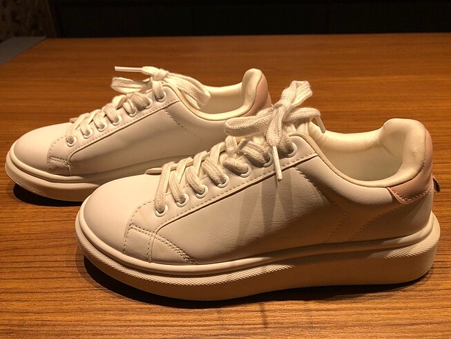36 Beden beyaz Renk Pull & Bear Beyaz Sneaker Kadın Ayakkabı