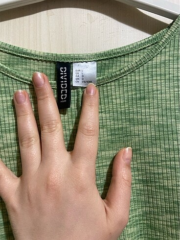 H&M kısa kollu tişört