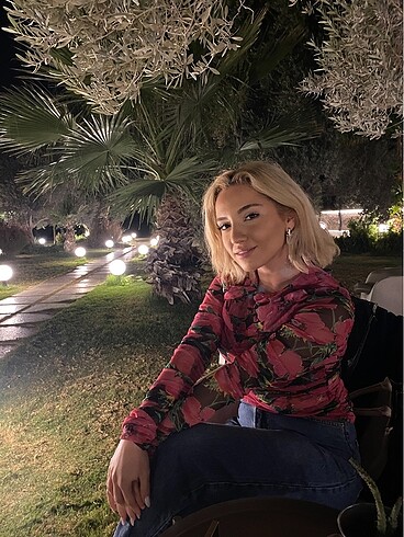 Zara tül çiçekli bluz