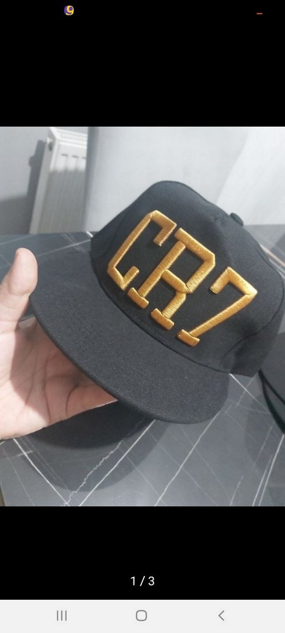 Siyah şapka altın işlemeli CR7 baskılı - Görsel 3