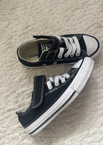 Converse Erkek Çocuk Siyah Cırtlı Spor Ayakkabı