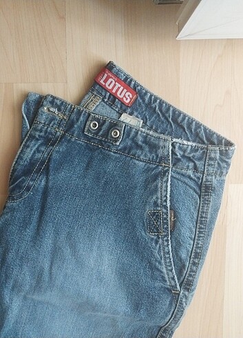 l Beden Lotus jean