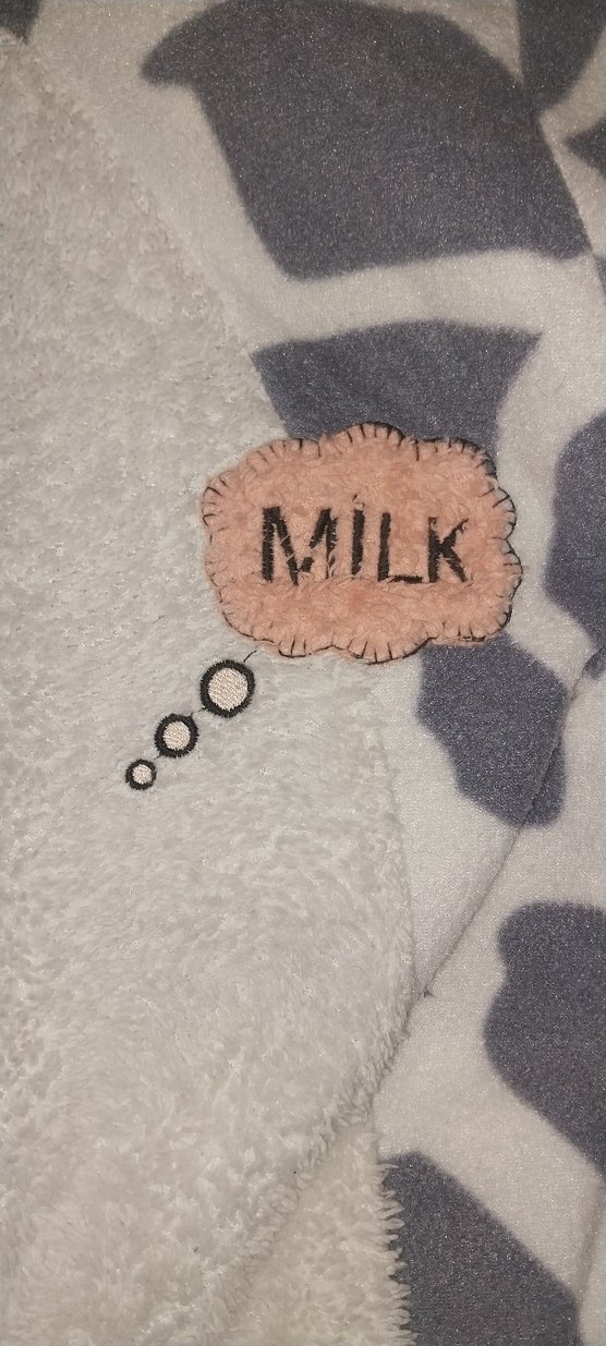 Gri Zebra Desenli Kürklü inek Kıyafeti - Görsel 3