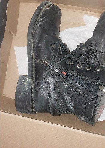 Kemer Detaylı Siyah Biker Erkek Botu - Görsel 5